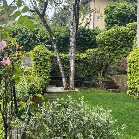 Esclusivo Con Giardino A Due Passi Dal Centro Como