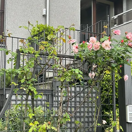Esclusivo Con Giardino A Due Passi Dal Centro * Como